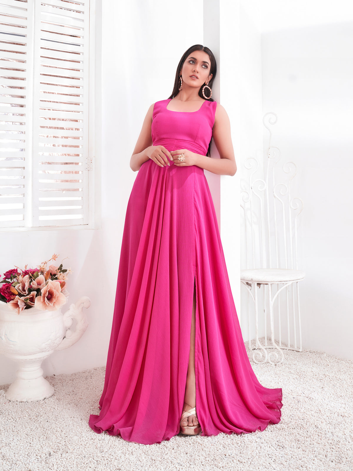 Rosy – Pink Sleeveless Flared Chiffon Long Dress