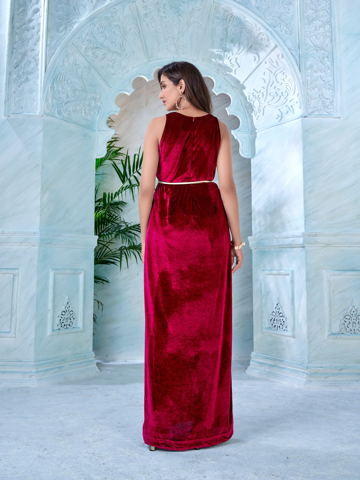Maroon Halter Neck Kurti with Printed Gajji Straight Pant