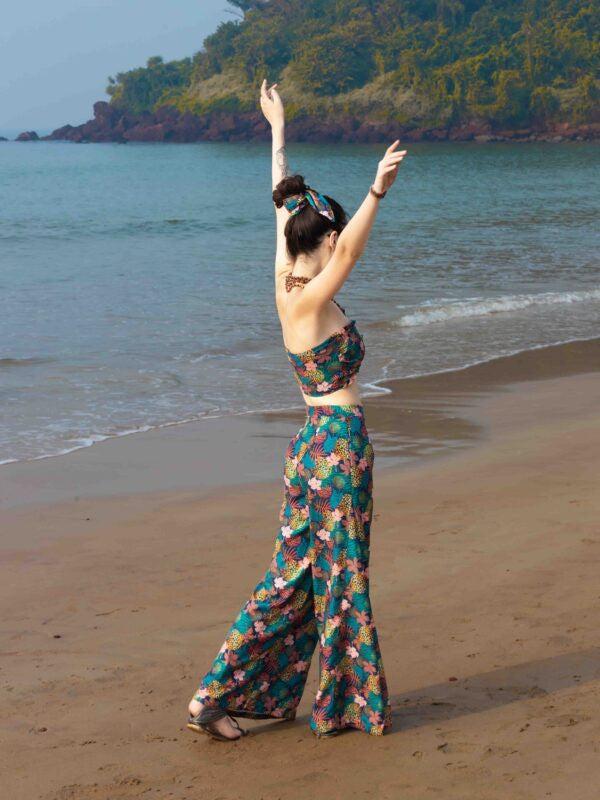 Smocked Tie-Knot Top and Wide-Leg Trouser Resort Co-ord – Safari Print